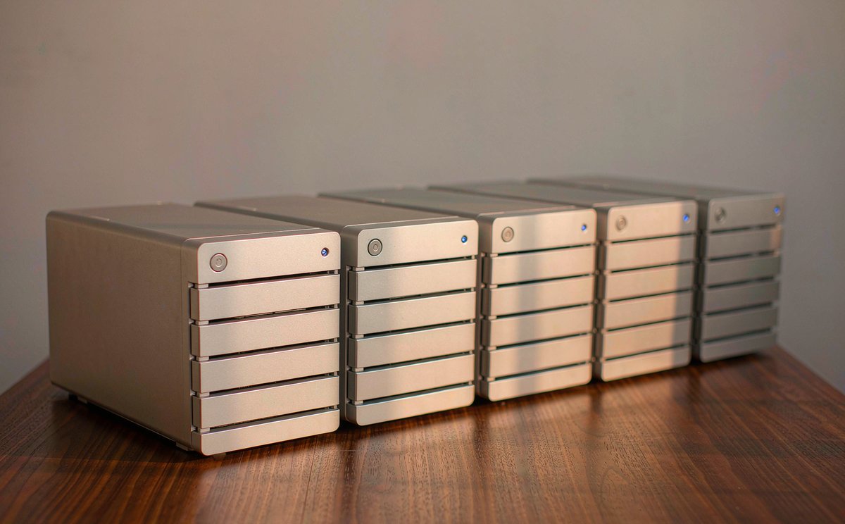 AI NAS 是不是智商税：¥15999 的绿联 iDX6011 Pro 值不值
